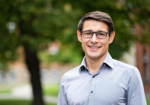 Dr. Gerd Hofmann – Studienfachberatung (Student Advisory Service)