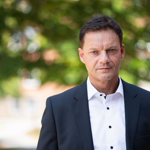 Prof. Dr.-Ing. Jürgen Göhringer – Professor Wirtschaftsingenieurwesen (WIG/WIN)
