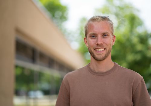 Prof. Johannes Hähnlein – Nachwuchsprofessor Angewandte Künstliche Intelligenz (AKI)
